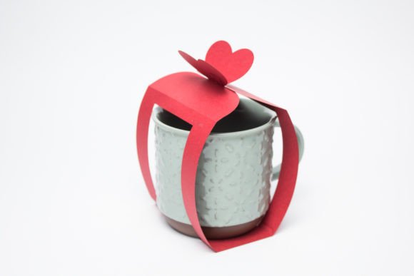 Review: 15oz Mug Box with Heart Decoration
