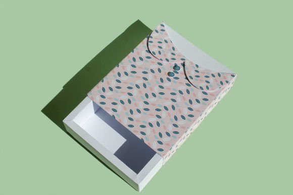 Woman Shirt Box: A 3D SVG Shape for Branding